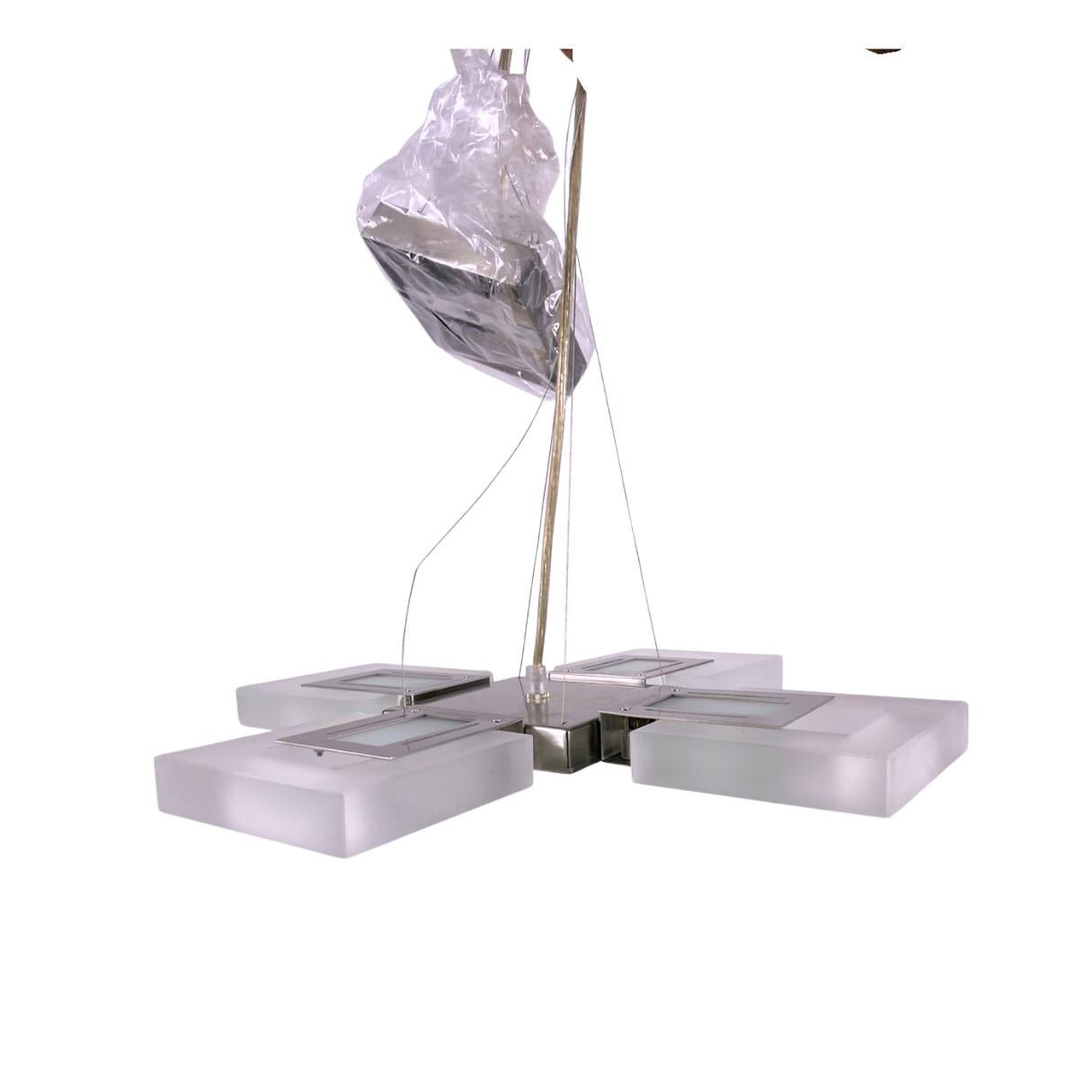 Candil LED Geométrico Cuadrado, Acabado Cromo y Cristal Esmerilado / P-8763-3PG